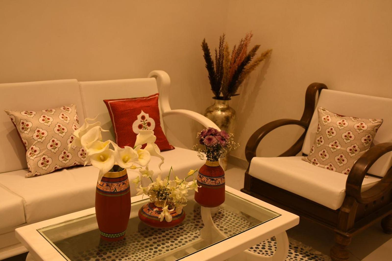 Swank At 11 1bhk With Balcony, Khar West * Bombaj